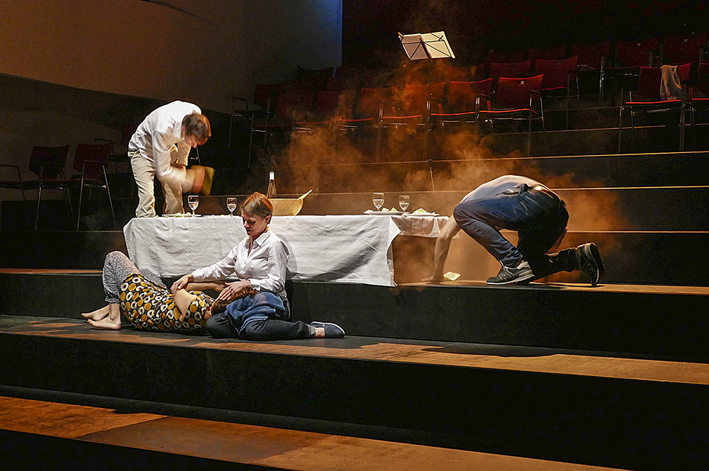 Bauchlage - Basel, Bern, Zrich